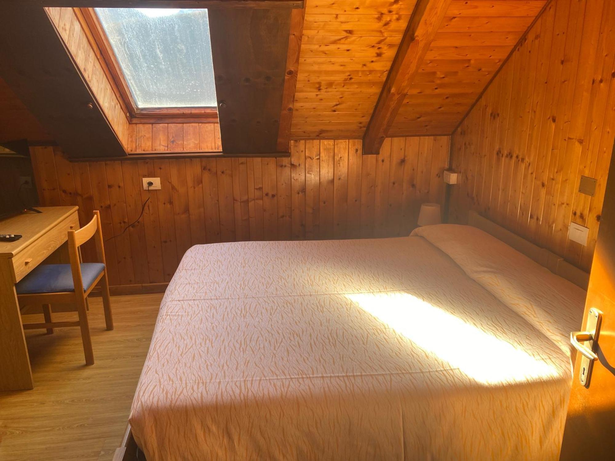 Albergo La Perla Craveggia ภายนอก รูปภาพ