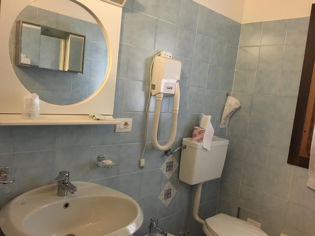 Albergo La Perla Craveggia ภายนอก รูปภาพ