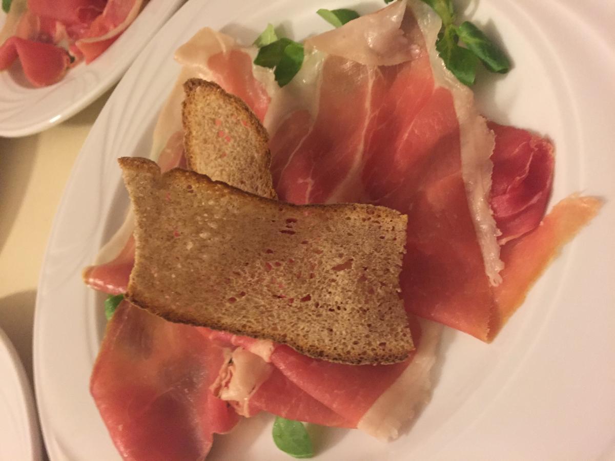 Albergo La Perla Craveggia ภายนอก รูปภาพ
